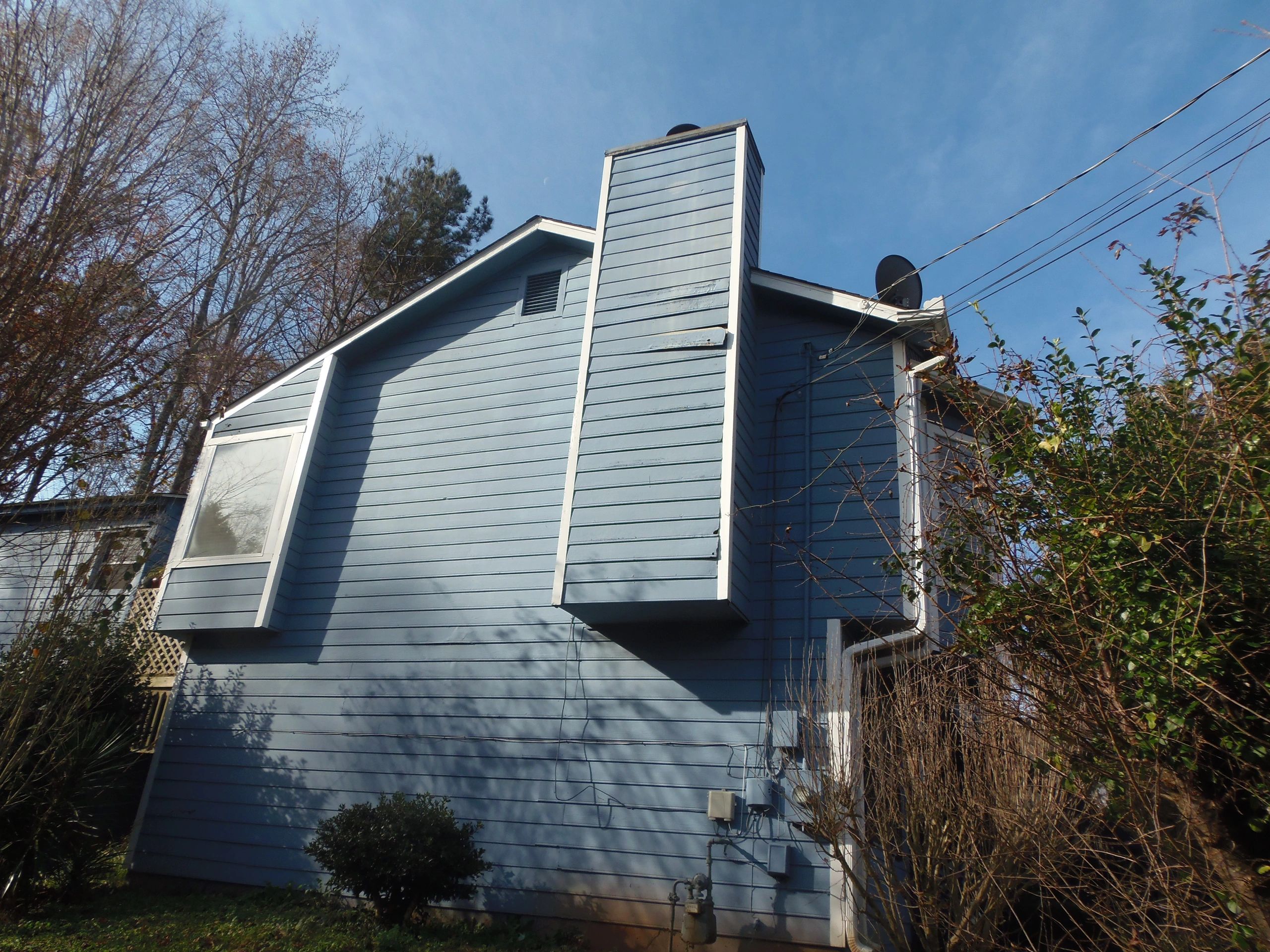 Modern home with new siding – CBA Remodeling
